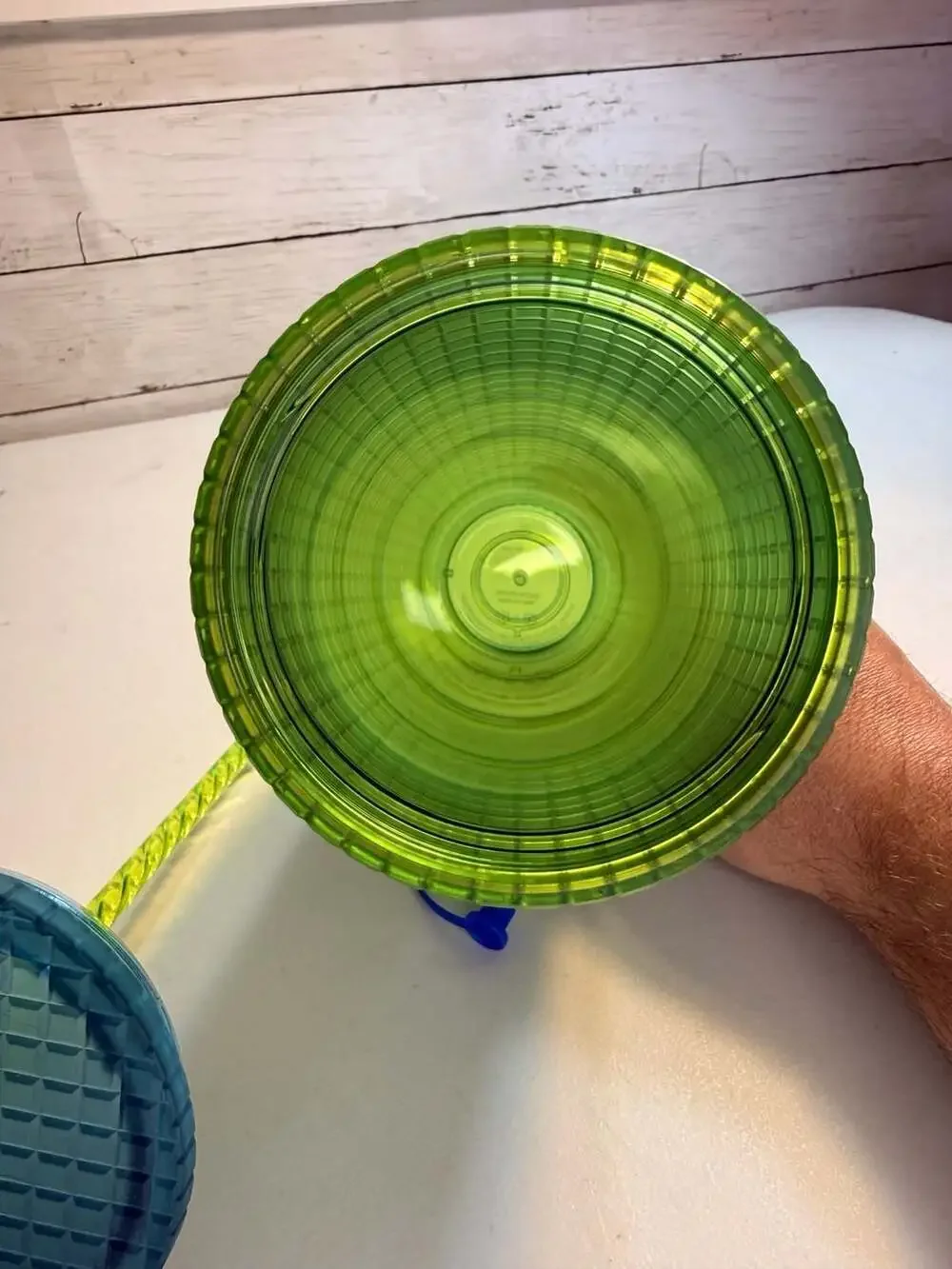 Starbucks Winter 2022 Matte Mountain Dew Green‎ Grid Venti Cold Cup Tumbler 24oz